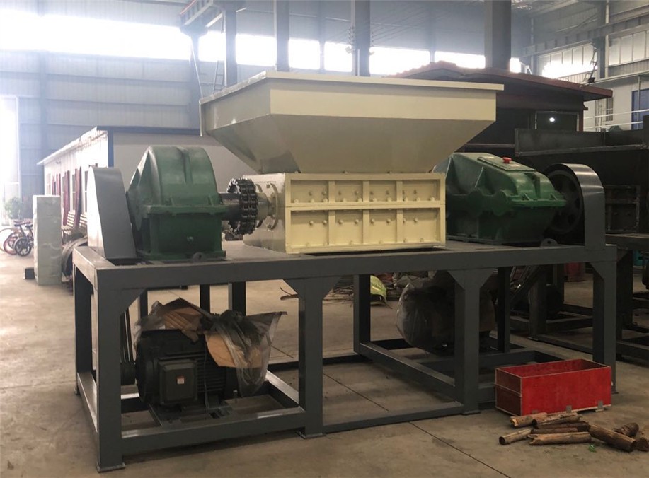雙軸撕碎機(jī).jpg