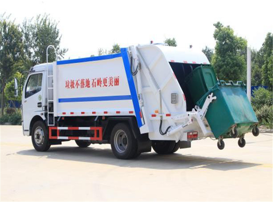 環(huán)衛(wèi)壓縮車.jpg