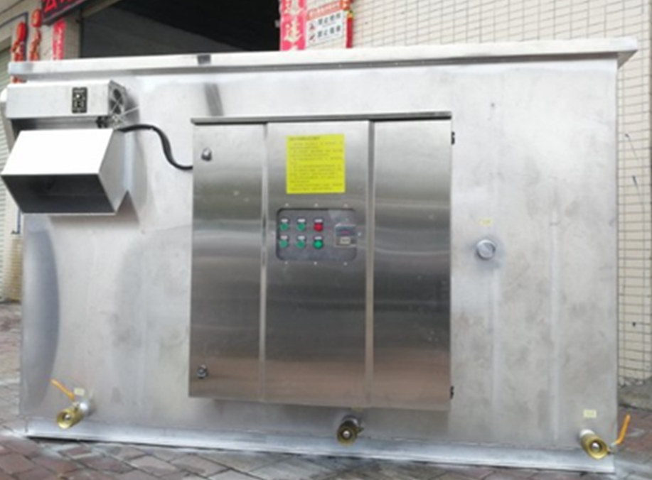 油水分離處理設(shè)備.jpg